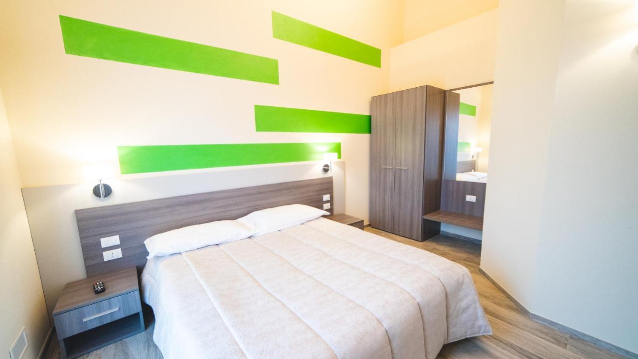 La Casa Di Alice Apartment Rodello Bagian luar foto